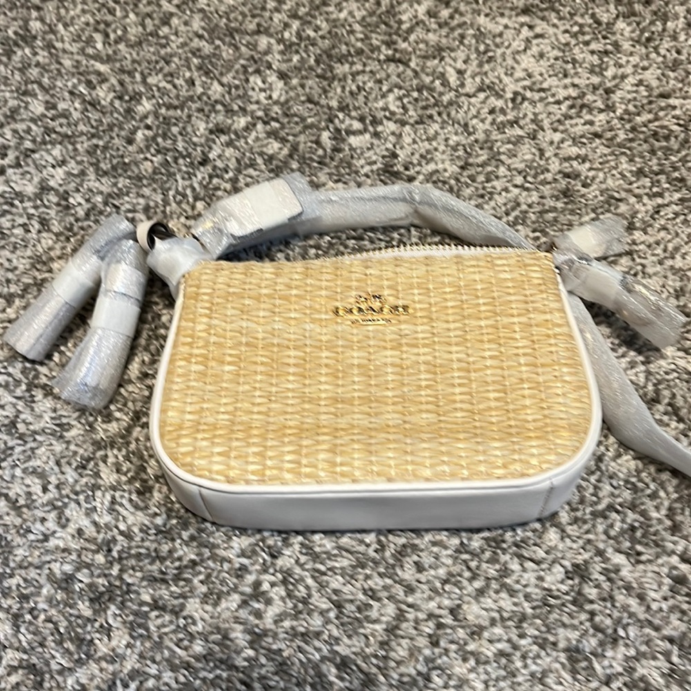 NWT Coach wristlet wallet